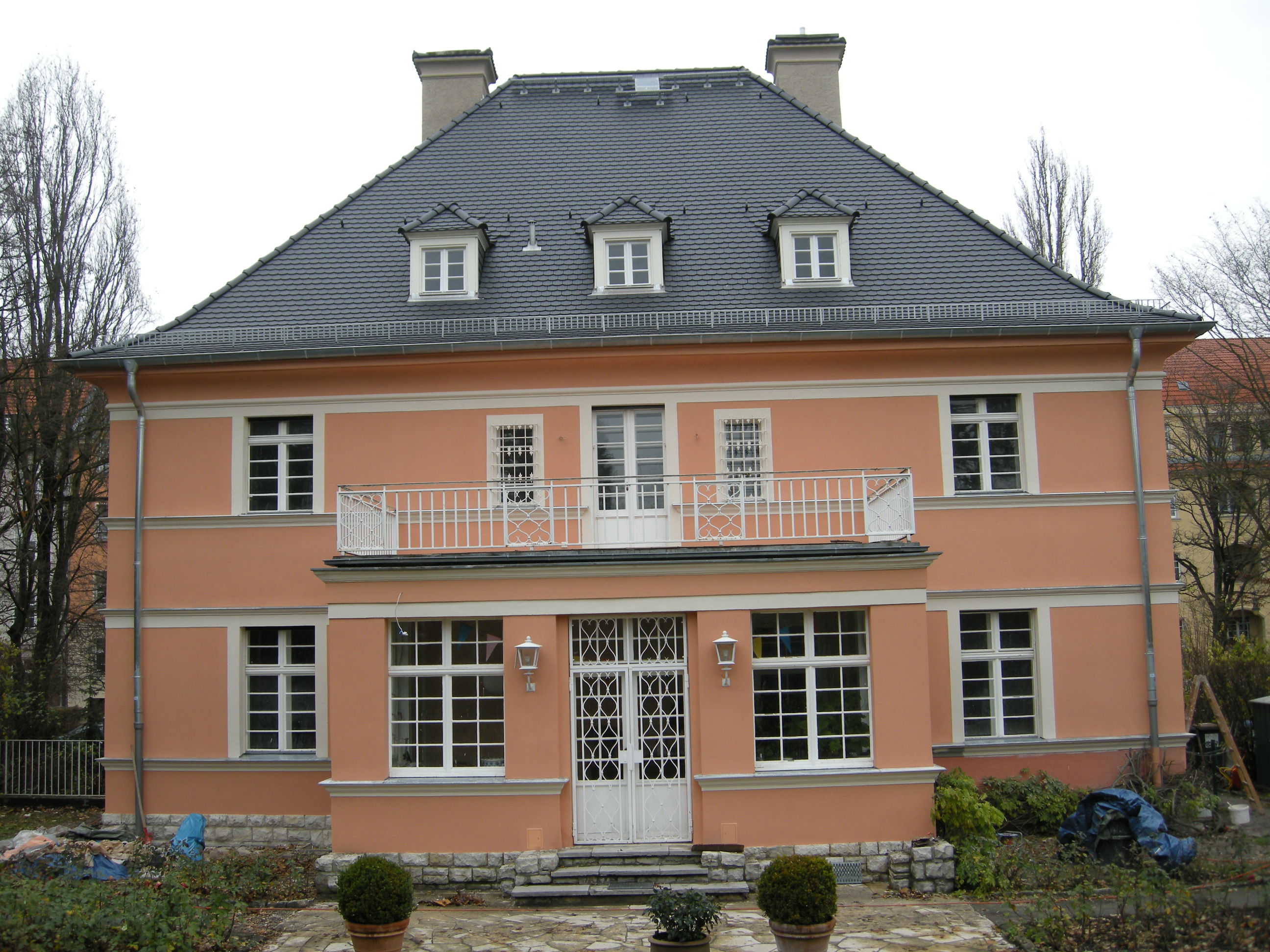 Olympische Str. 9