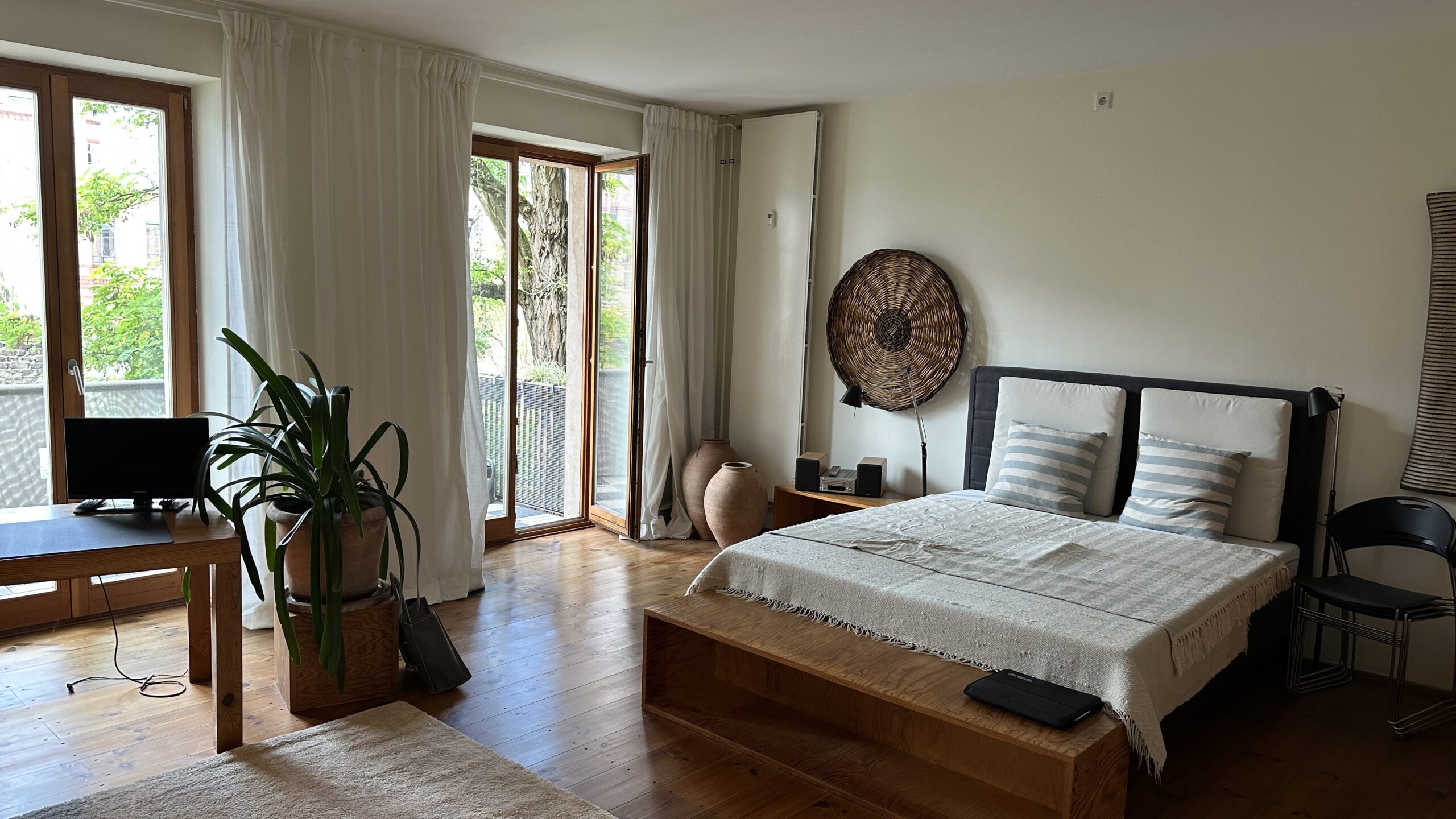 Schlafzimmer mit Blakon