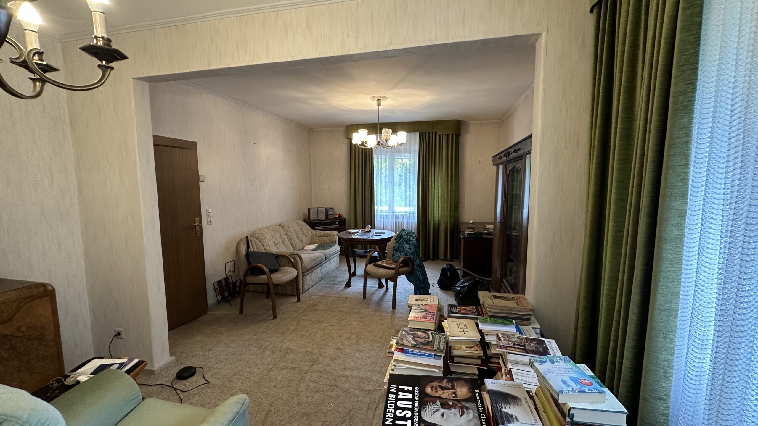 Wohnzimmer im EG